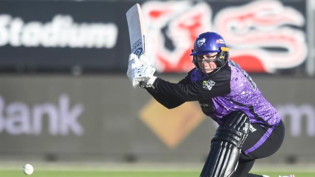 Lizelle Lee was stumped but given not out. (Photo by Simon Sturzaker/Getty Images)