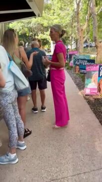 Giant lines at Gold Coast pre-polling booth