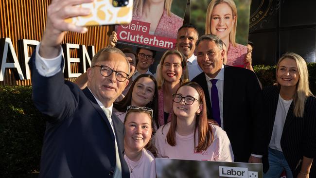 Australian Labor Prime Minister Anthony Albanese In Adelaide with SA premier Peter Malinauskas. Picture: Jason Edwards / NewsWire