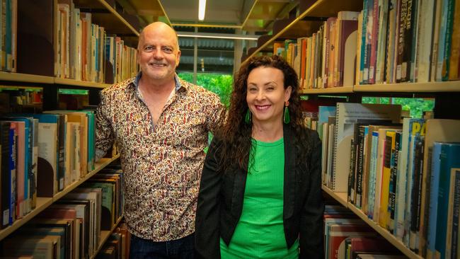 CDUÃ¢â¬â¢s associate professor Adelle Sefton-Rowston and UQÃ¢â¬â¢s associate professor Stephen Carleton. Picture: Charles Darwin University