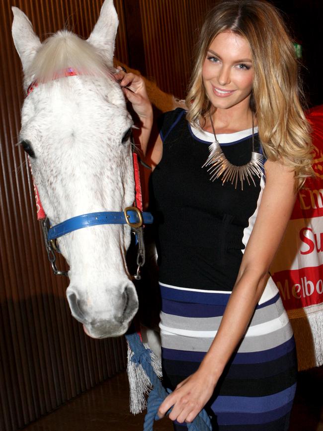 Jennifer Hawkins and Subzero launch the 2010 Melbourne Cup Carnival.