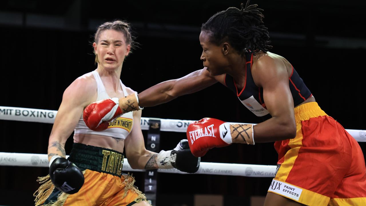 AFLW STAR TAYLA HARRIS GETS KO WIN IN AUSTRALIAN TITLE FIGHT 