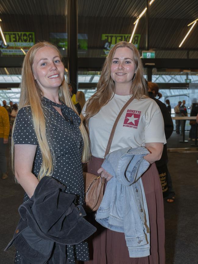 Roxette in Concert 2025 - Theresa Little and Natalie Barrett at MyState Bank Arena. Picture: Caroline Tan