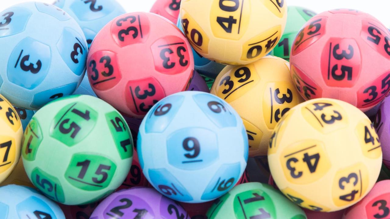 Gold lotto deals saturday night numbers