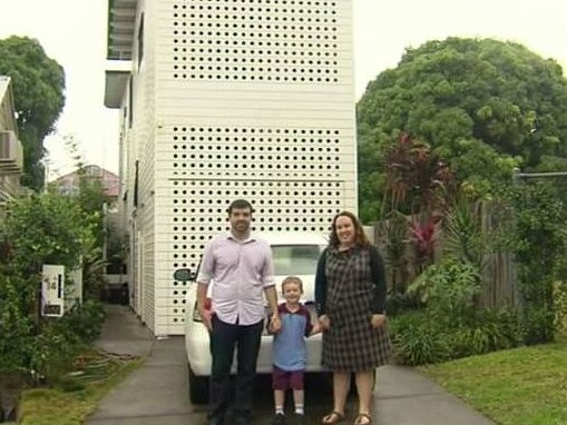 Australia's skinniest house bought on bargain piece of land for $250,000