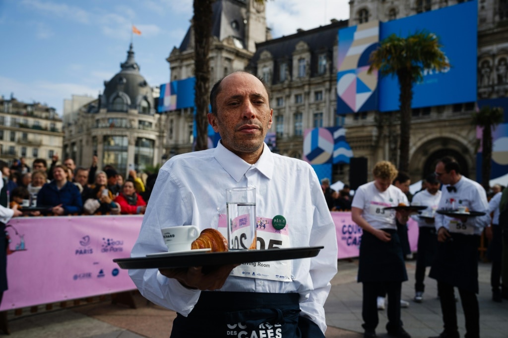 Paris crowns champion waiters in one-of-a-kind &#8216;cafe race&#8217;