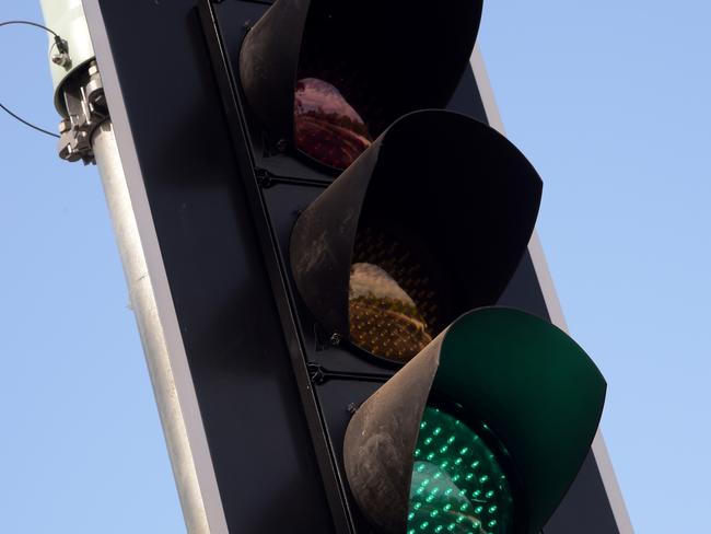 New Traffic lights on Parker Street, Penrith ,near Nepean Hospital.Motorists are not happy about the lights beleiving it will slow traffic.