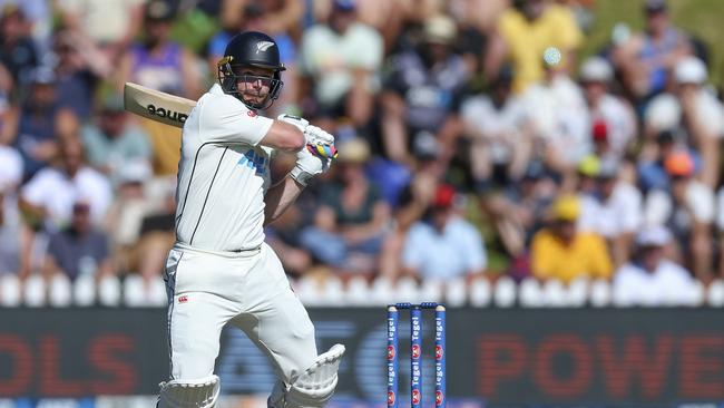 Glenn Phillips played a lone hand for New Zealand. (Photo by Hagen Hopkins/Getty Images)