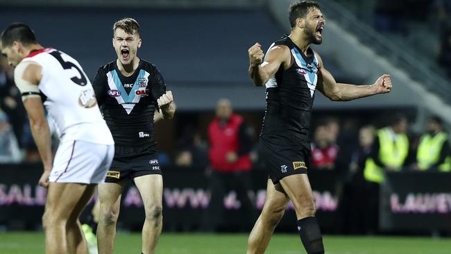 Robbie Gray celebrates his matchwinning goal against the Saints. Picture: Sarah Reed