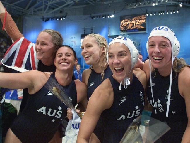 Jubilant Aussies after winning in 2000,