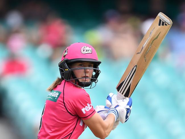 Ellyse Perry is set to move to Melbourne