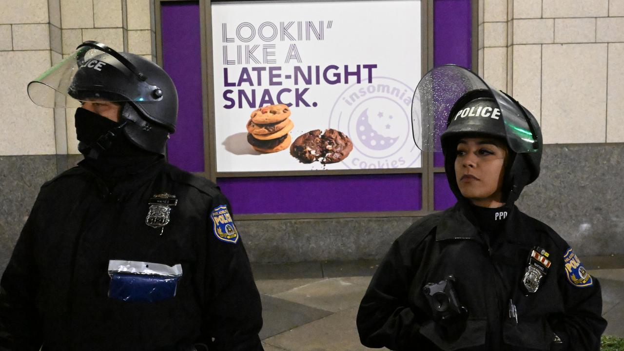 Police are on alert. (Photo by Mark Makela/Getty Images)