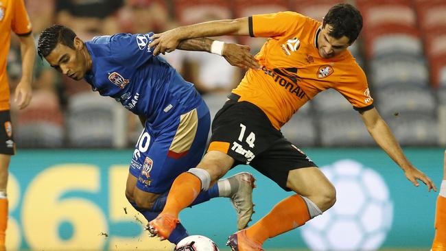 Ronald Vargas of the Jets contests the ball with Brisbane’s Alex Lopez. Picture: AAP