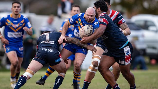 Kangaroos fullback Shannon Gallant carrying the ball. News Local, Pictures by Julian Andrews.