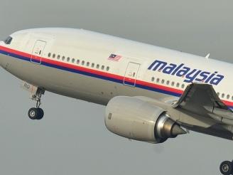 Credit AP The Malaysia Airlines Boeing 777-200ER that disappeared from air traffic control screens Saturday, taking off from Roissy-Charles de Gaulle Airport in France. Photo: AP