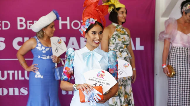 Cairns Cup Fashions on the Field