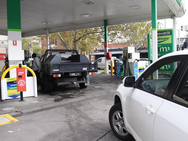 The petrol price cycle moves slower in Victoria than the rest of the country. Picture: NCA NewsWire / Josie Hayden