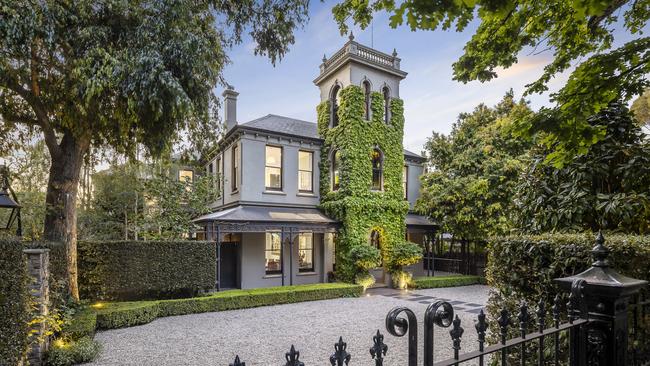 14 Grandview Gr, Hawthorn East sold for more than $16.5m.