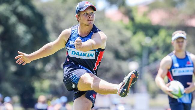 Mack Mason, Waratahs training on Kippax Oval, Moore Park. Picture Craig Greenhill