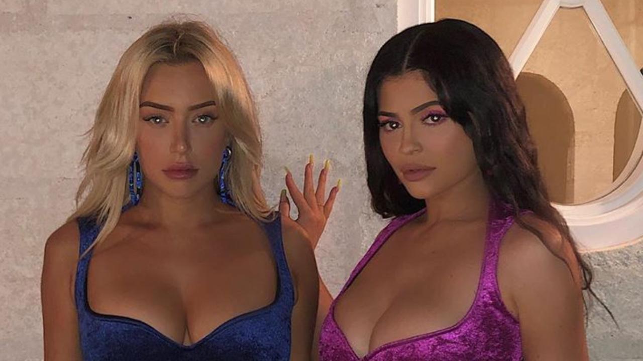 Kylie Jenner Suffers Another Photoshop Fail In Second Instagram Photo
