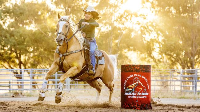 Berriwillock Rodeo ladies barrel competitor Julie Breed riding her Quarter horse named Catman ahead of this weekend’s event.