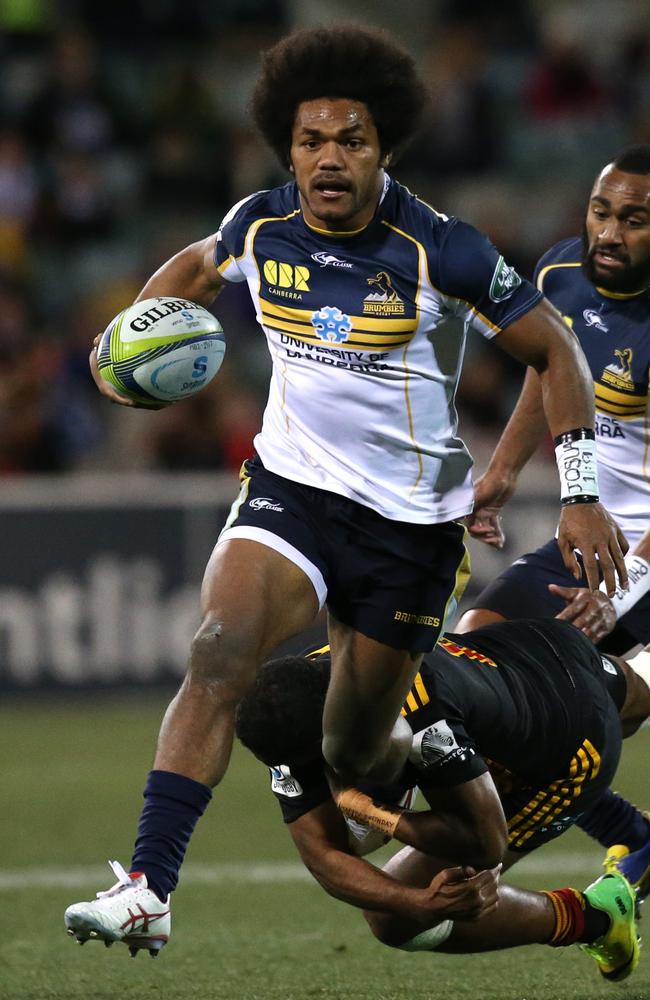 Henry Speight makes one of his tackle-busting runs for the Brumbies against the Chiefs at GIO Stadium.