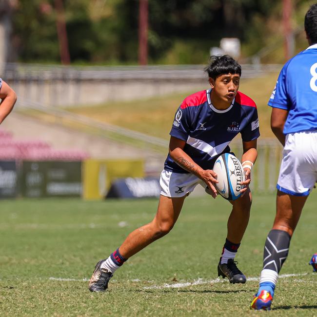 Buildcorp Emerging Reds Cup action from the day one match between Queensland Country Under-14s and Brisbane Junior Rugby Union Under-14s. Picture credit: QRU Media/ Erick Lucero.