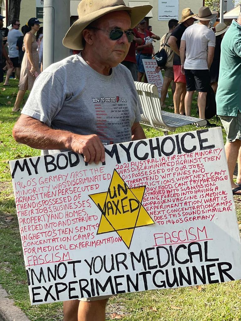 Protesters at the freedom rally in Darwin CBD on October 30, 2021. Picture: Amanda Parkinson