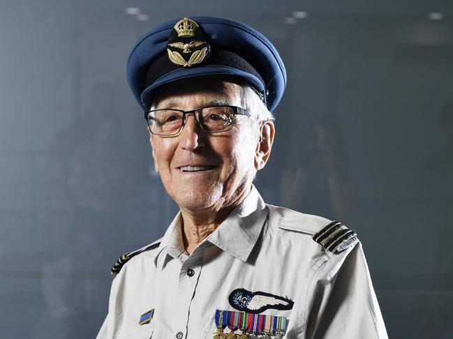 Brian Winspear joined the Royal Australian Air Force as a navigator and Hudson wireless air gunner in 1939 at the age of 19 and was stationed in Kupang on 18 February 1942.