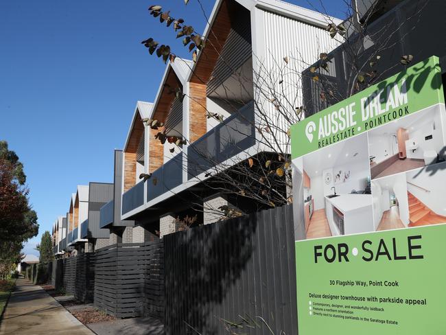 MELBOURNE, AUSTRALIA - NewsWire Photos, MAY 16, 2022. General editorial generic coverage of homes and apartments for sale in Melbourne as the national housing crisis continues to dominate the 2022 federal election.: NCA NewsWire / David Crosling