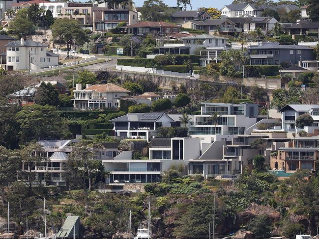 SYDNEY, AUSTRALIA - NewsWire Photos November 3, 2021: Generics stock photos of housing and real estate in Sydney's Middle Harbour. Picture: NCA NewsWire / David Swift