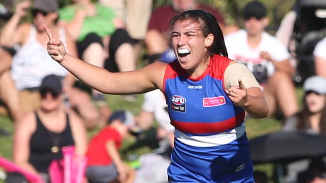 Bonnie Toogood for the Bulldogs celebrates after scoring a goal for the Bulldogs during the AFLW Round 1 match between Western Bulldogs and Fremantle Dockers at Victoria University Whitten Oval in Melbourne, Sunday, February 4, 2018. (AAP Image/David Crosling) NO ARCHIVING, EDITORIAL USE ONLY