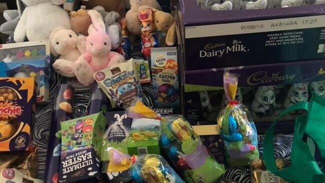 Redlands Coast RizeUp volunteers packaged up “Easter love” for families being supported by domestic violence agencies. 