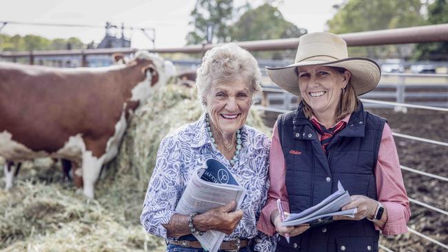 Pam Shelley of Kaludah Herefords and Jenni O'Sullivan of Elders at the Yarram Park Stud Female Dispersal sale. Picture: Nicole Cleary