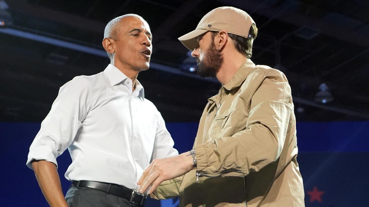 Obama raps Eminem’s ‘Lose Yourself’ at rally