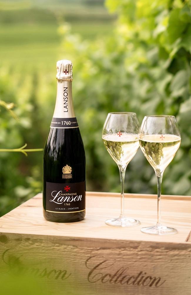 Maison Lanson's Le Black Creation.