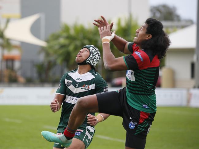 Shaun Va’alepu takes off first for Colyton. Picture Warren Gannon Photography