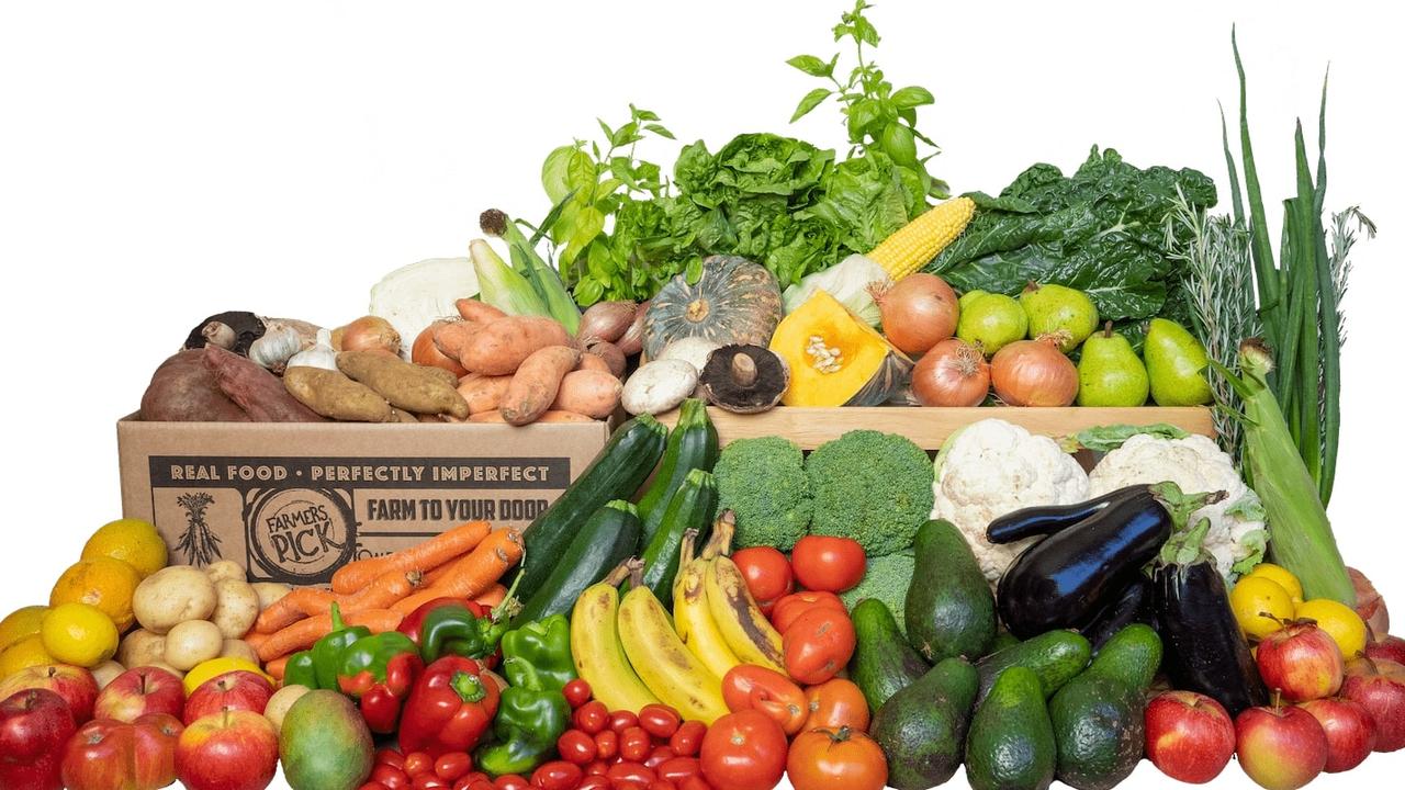 A Farmers Pick produce box.