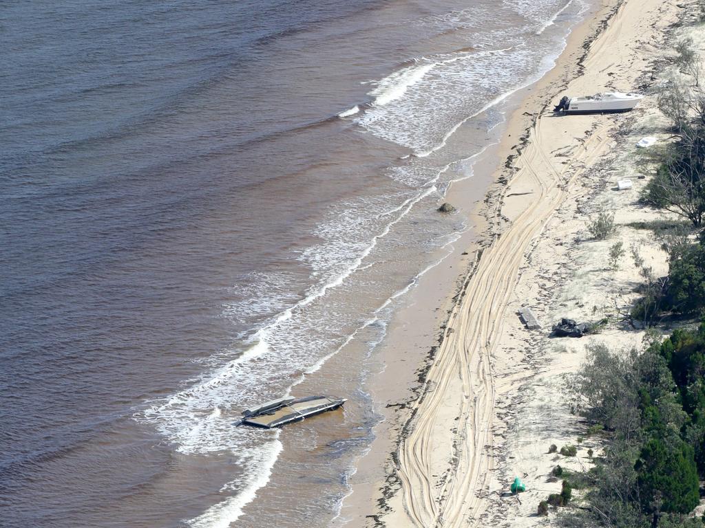 The flood debris washed up on Morton Island. Photo Steve Pohlner