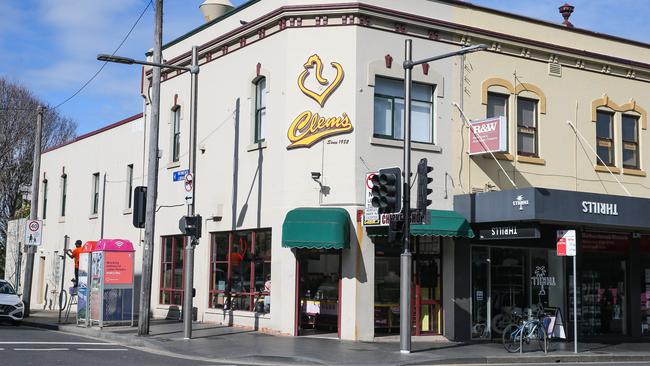 There are already a plethora of chicken shops on Newtown’s King St, including Clem’s. Picture: NewsWire / Gaye Gerard