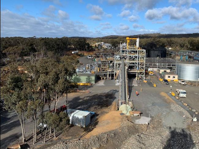 Axedale residents Kirsty McDonald and Karen Oliver have taken Fosterville Gold Mine Pty Ltd to court with claims they've been affected by excessive noise from its operation.