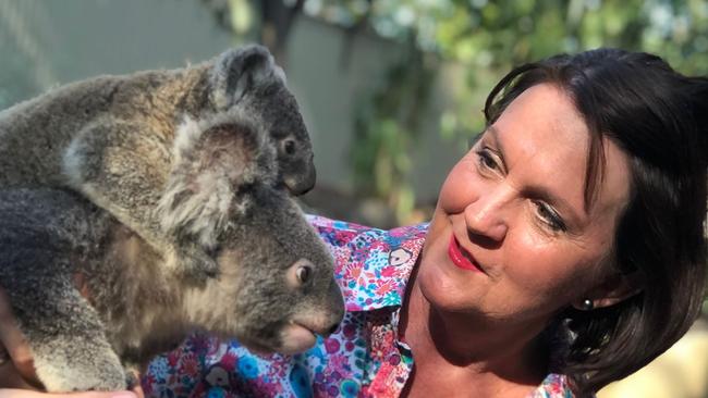MP Jann Stuckey visits Currumbin Wildlife Sanctuary on the Gold Coast. Photo: Facebook