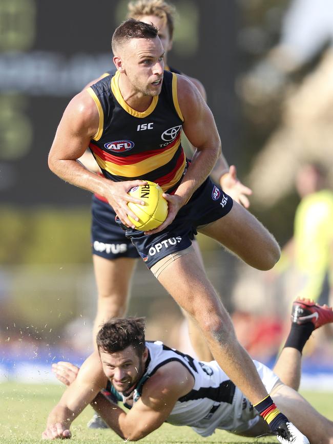 Adelaide’s Brodie Smith leaves Power’s Sam Gray in his wake in JLT Series at Port Pirie. Picture Sarah Reed