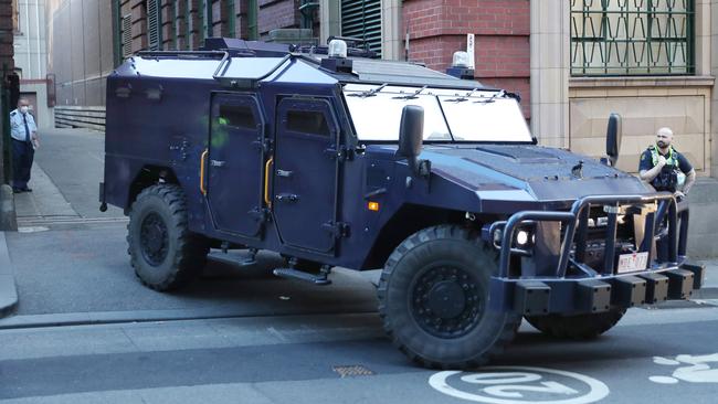 Jason Roberts arrives at the Supreme Court of Victoria in a high security vehicle. Picture: David Crosling.