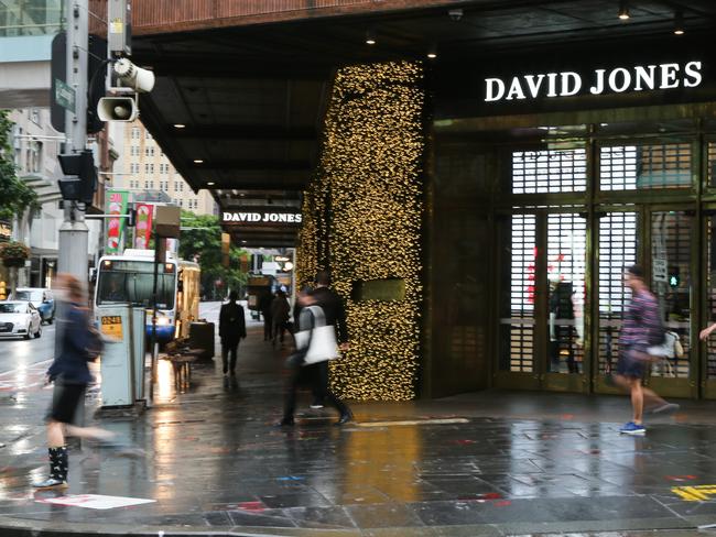 David Jones will be acquired by private equity firm Anchorage Capital Partners, bringing the iconic Australian business back into local ownership.