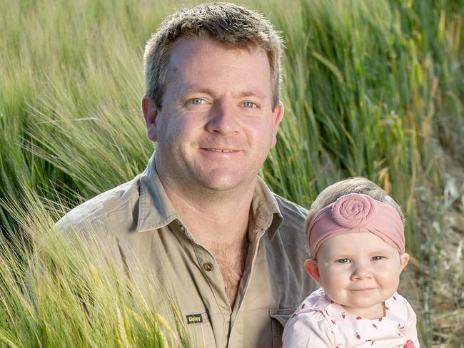 CROPS: Barley Banquet at RupanyupPICTURED: Barley Banquet at Rupanyup Ash Teasdale and 8 month old daughter June, mowing at the location of the banquet.Picture: Zoe Phillips