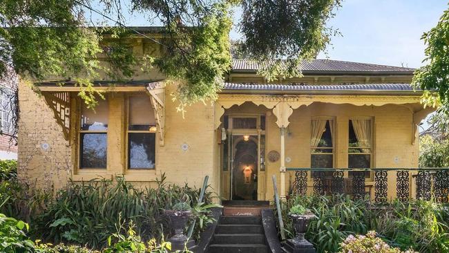 7 Findon Street, Hawthorn, Vic 3122 - for herald sun real estate