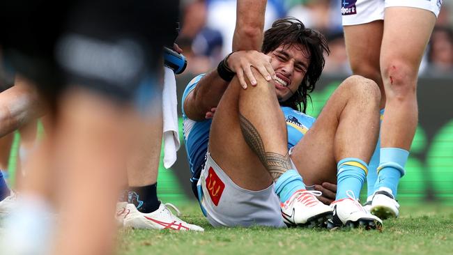 Tino Fa’asuamaleaui goes down with an ACL injury last season. Picture: Brendon Thorne/Getty Images