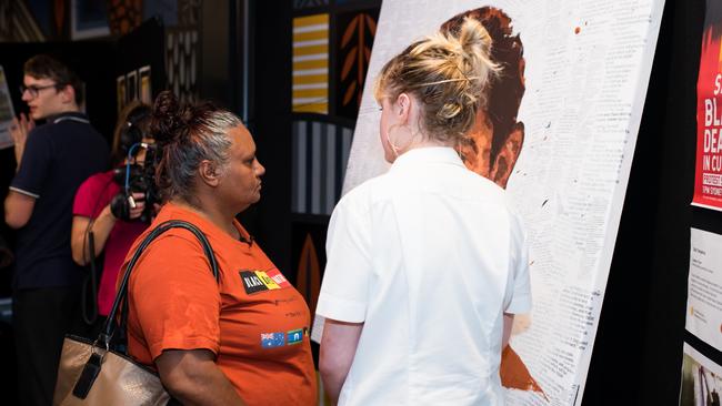 International Grammar School student Sita Tompkins meeting the mother of Tane Chatfield.