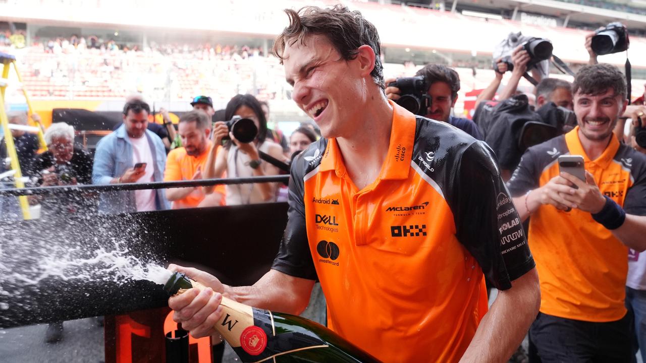 ‘Looks like a champion’: Voice of F1 doubles down on Piastri call